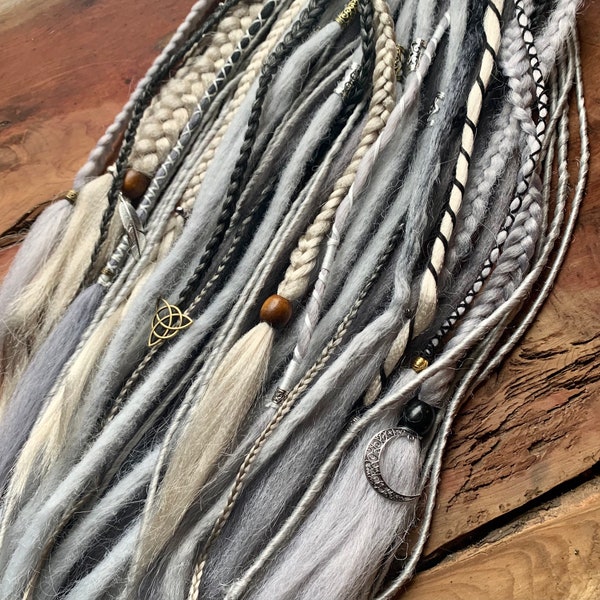 Viking Grey Silver dreads braids | grey clip in Dreadlocks  | Viking wedding hair/ synthetic dreads - Viking festival hair/ festival dreads