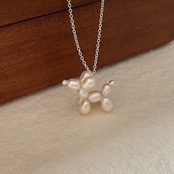 Balloon Dog necklace