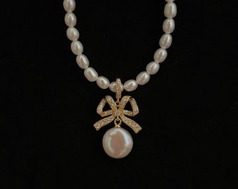 Lauretta pearl pendant