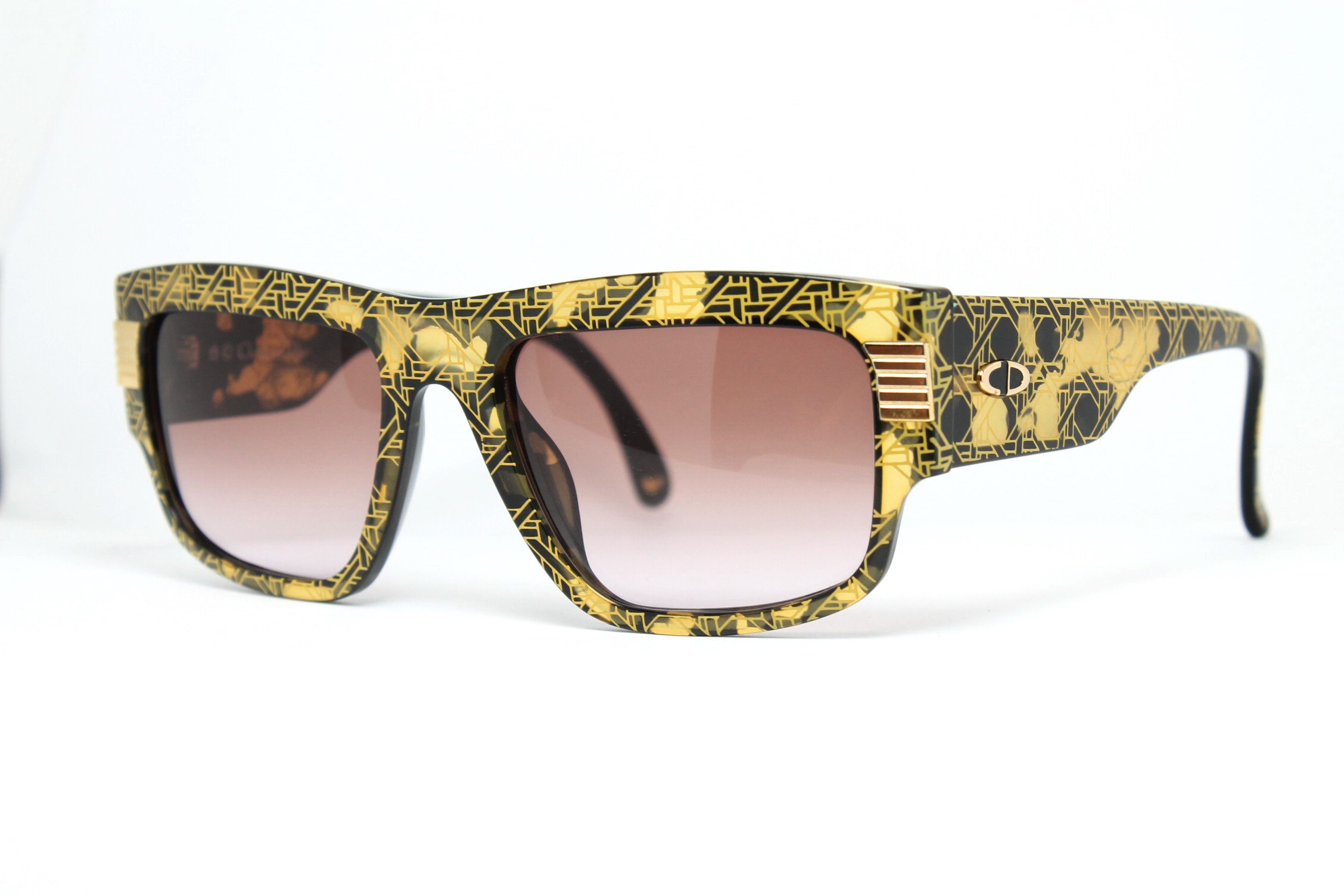 Christian Dior sunglasses.
Model: 2607. Genuine CHRISTIAN DIOR Model 2607 Rectangular Vintage  main image 3