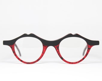 THEO Lala 1 matt Schwarz Rot Unikat True Vintage Brillengestell Glasses Lunettes Occhiali Glasögon Gafas Bril LSE16