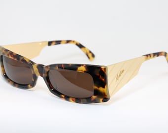 Vintage Claude Montana Paris Tortoiseshell Rectangle Sunglasses Vintage Claude Montana 580 053 Tortoise and Gold Accents  main image 3