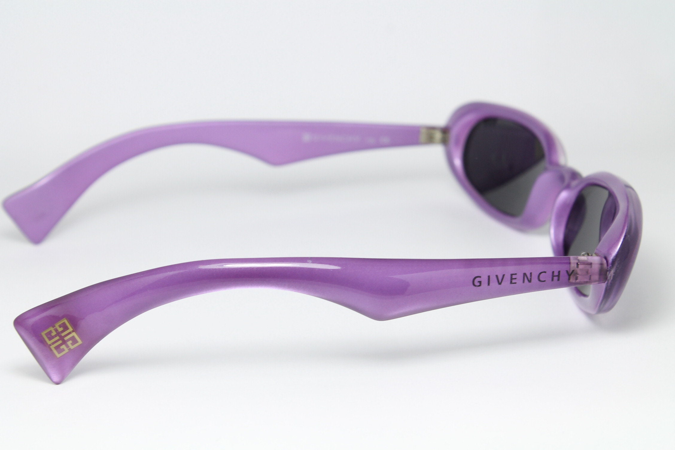NEW GIVENCHY SUNGLASSES PINK PURPLE WOMEN EYEWEAR GIVENCHY Givenchy 2513 002, Vintage 90s Purple Slim Rectangle  main image 3