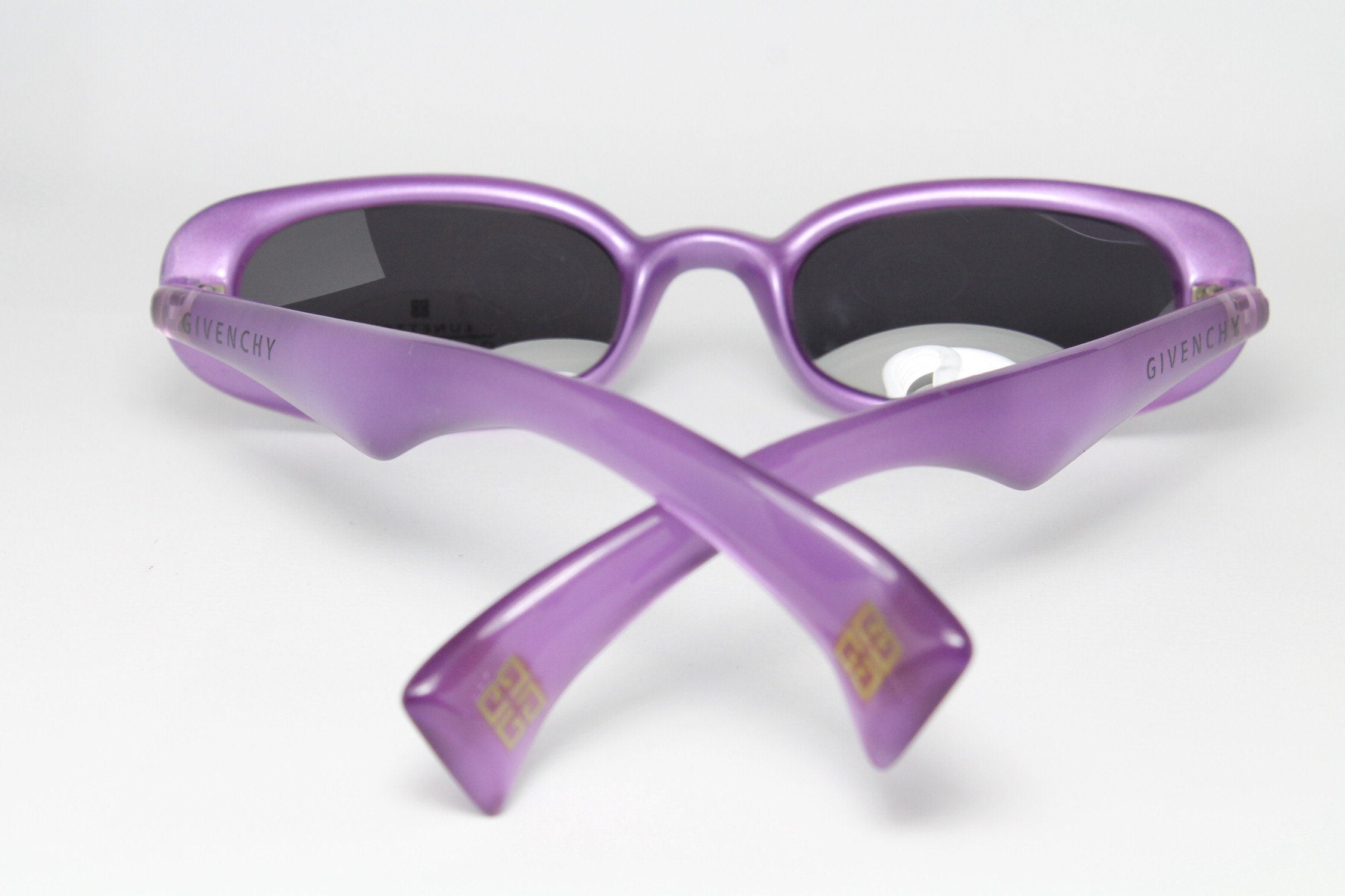 GIVENCHY 2513-002 Purple Rare Unique True Vintage Sunglasses  display picture 2