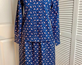 Vintage 2 Piece Outfit, Ladies Matching Skirt/Blouse Ensemble, Size 8