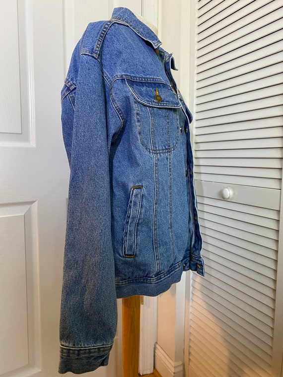 Wrangler Denim Trucker Jacket Size Medium - image 6