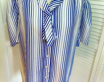 Blue & White Striped Blouse/Striped Blouse/Size 20