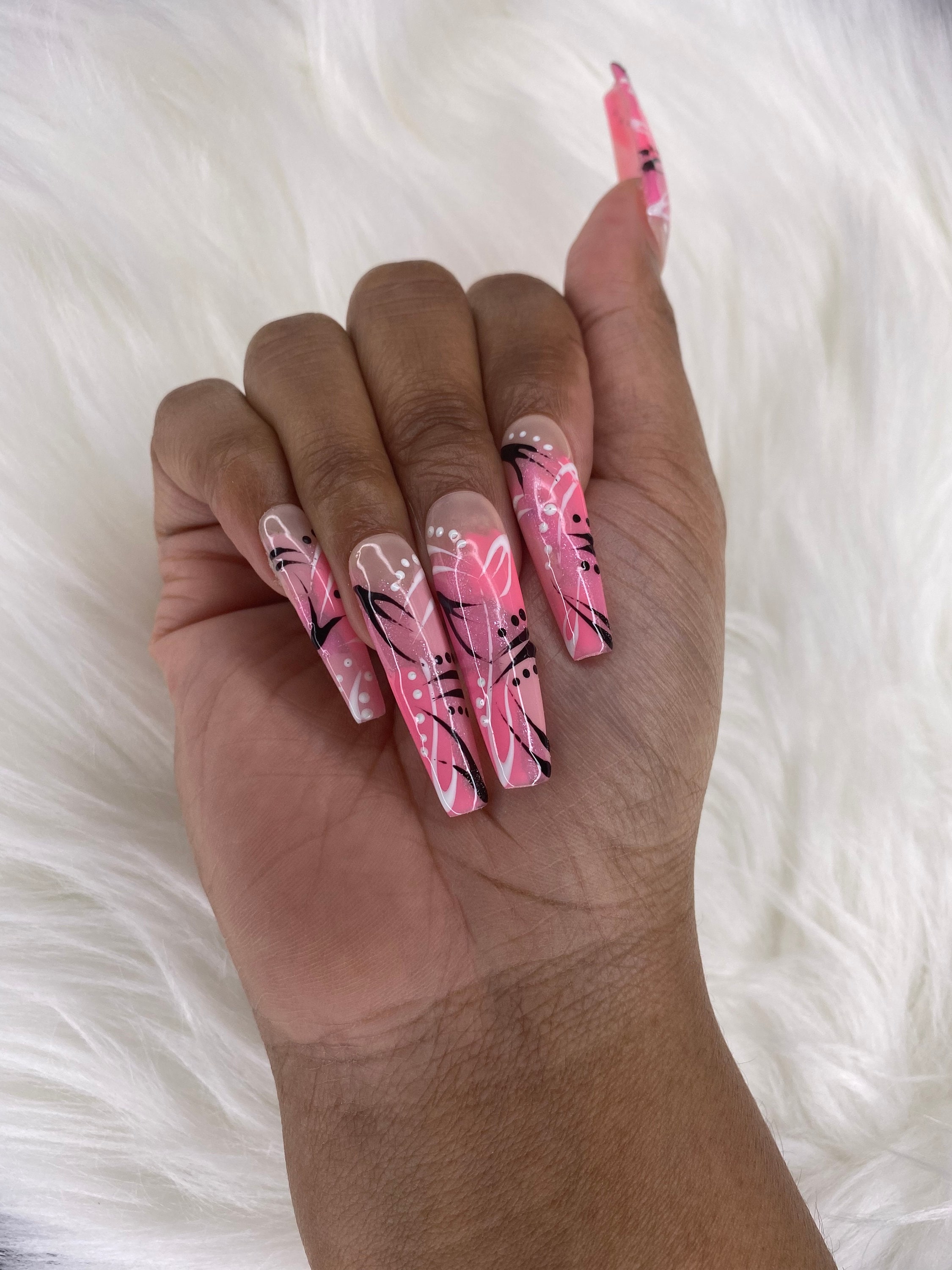 90s High Gloss Nails That Shine