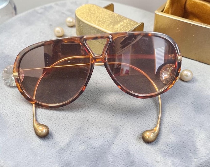Big and Bold Women Aviator Sunglasses