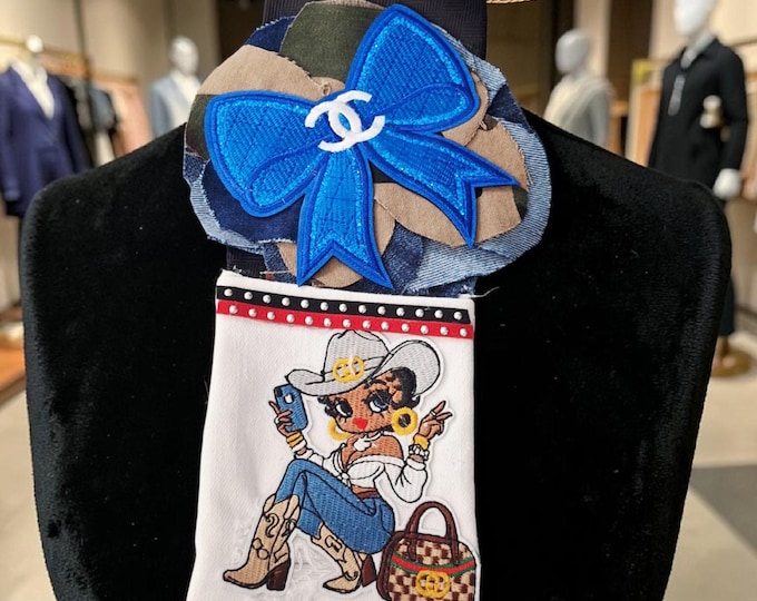 Handmade necktie: Betty Boop Junktie