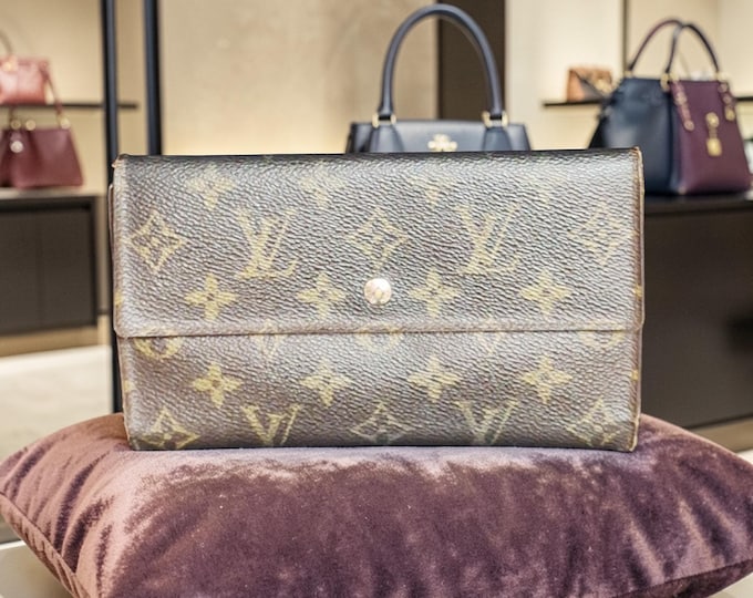 Authentic Vintage Louis Vuitton Monogram Wallet