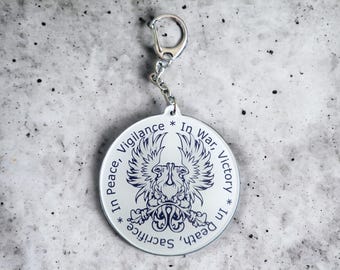 Dragon Age Keychain, Grey Warden Round Keychain, Perfect for Bags and Keys, Gift for Role-Playing Gamers, Dragon Age Grey Warden Keychain