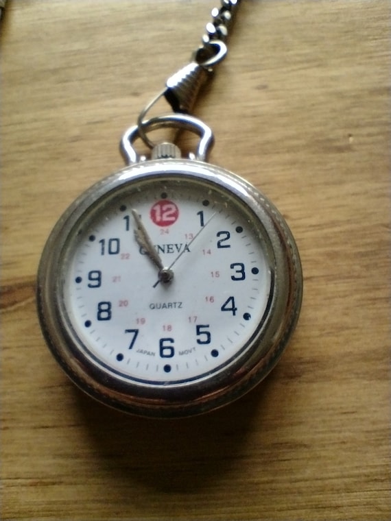 Vintage Geneva Quartz pocket watch. Untested - image 2