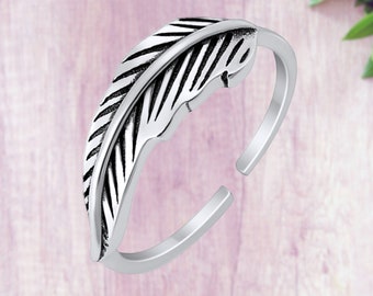 925 Sterling Silver 5.5mm Feather Toe Ring, Silver Ring, Midi Toe Ring, Pinky Ring, Adjustable Ring, Leaves Toe Ring