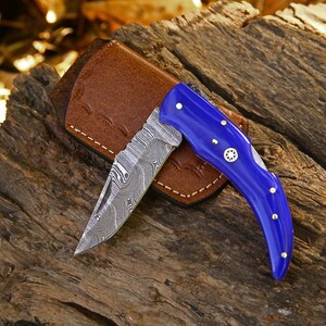 Handmade Damascus Pocket Knife Colour Wood Handle Birthday Gift Folding Knife Groomsmen Gift Anniversary Wedding Personalized Gift for Men