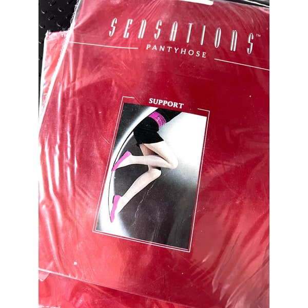 2 Pack Sensations Vintage Pantyhose Off White QUEEN Size 160 lbs, To 5'8" Support - One Size D5