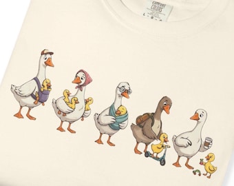 Camiseta VTG Goose Parents Comfort Colors / Ilustración de gansos caprichosos para mamá, papá y bebés