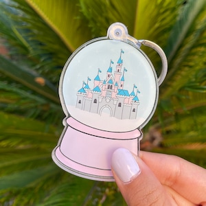 Disney Castle Snow globe Keychain / Handmade Disney Keychain