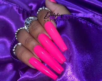 Pinkalicious Press On Nails Set | 20-22 Pack Of Nails | Fake Nails | Holiday Press On Nails | Xxl Press Ons | Pink Nails | Hot Pink Nails