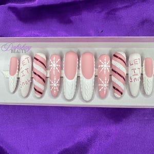 Christmas Classic Press On Nail Set | White Christmas Nails | Luxury Holiday Press On Nails | Long Almond Nails | Christmas Gift