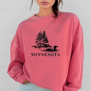 Minnesota Loon Sweatshirt | Cozy Wildlife Apparel | MN Loon Lover Gift | Soft Fleece Sweatshirt