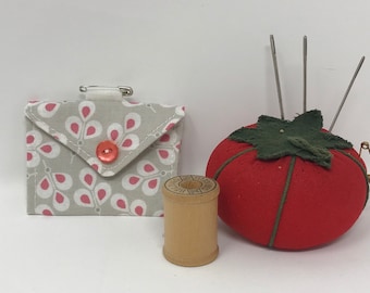 Tiny envelope needle case brooch, pink and grey