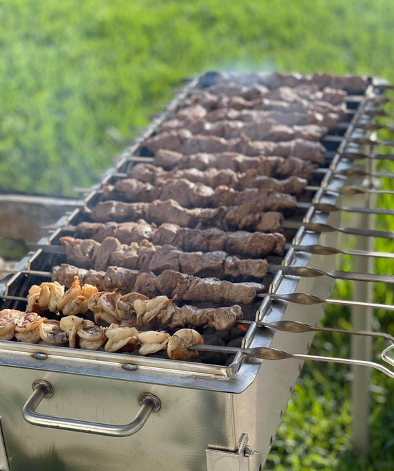 Brochettes en acier inoxydable: 10 grandes brochettes en acier inoxydable  Premium de 45,3 cm - Accessoires pour barbecue et kebab