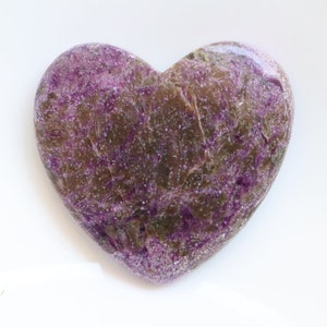 Designer Stichtite Heart Cabochon, Purple Stichtite Gemstone, Natural Stichtite Gemstone, Stichtite Crystal For Jewelry, Flatback Stone#8112