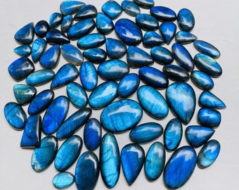 DA NON PERDERE! Lotto di labradorite blu AAA, prezzo all'ingrosso. Cabochon di labradorite blu naturali fatti a mano per la creazione di gioielli.
