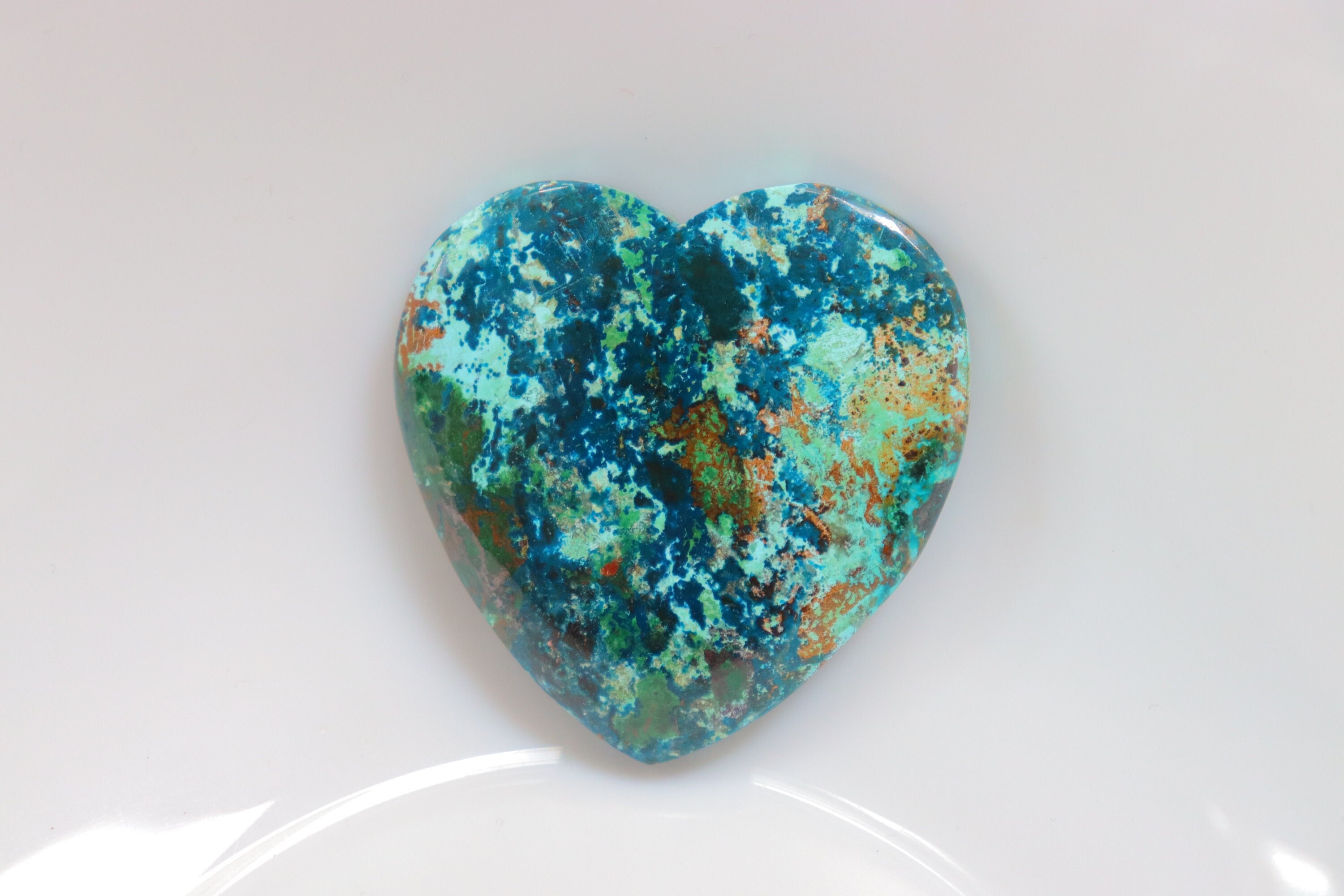 アズライト　ハート型　台座あり アズライトハート型台座あり