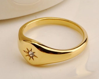 Gold Signet Ring, Starburst Signet Ring, Circle Signet Ring, Gold Pinky Ring, Minimalist Ring, North Star Ring  R71