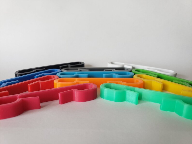 Multiple different colors available for sternum clips
