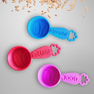 Personalized Rabbit Food Scoop - Single Color, Pet Food Measuring Cup, Rabbit Pellet Scoop, Custom Bunny Gift Idea