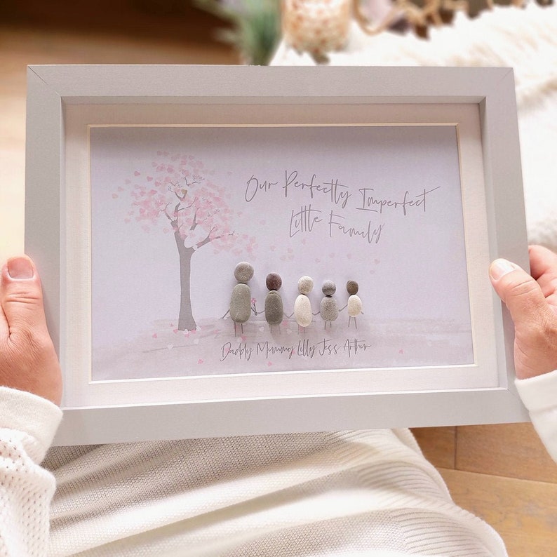 Personalised Family Pebble Picture - Framed Pebble - Family Pebble Art - Gifts For Her - Mother's Day Birthday Gift - Family Blossom Tree 