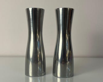 Set: 2x GÖTA aluminium kandelaars van Erika Pekkari voor IKEA