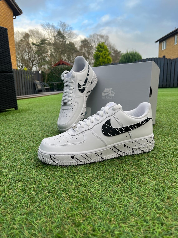 painting white air force ones