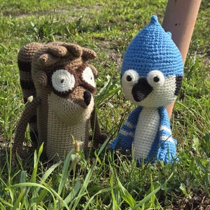 mordecai and rigby crocheted amigurumi plushies!