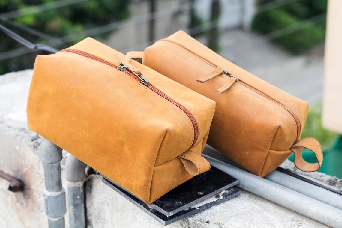 Groomsmen Gifts Leather Dopp Kit with Initials