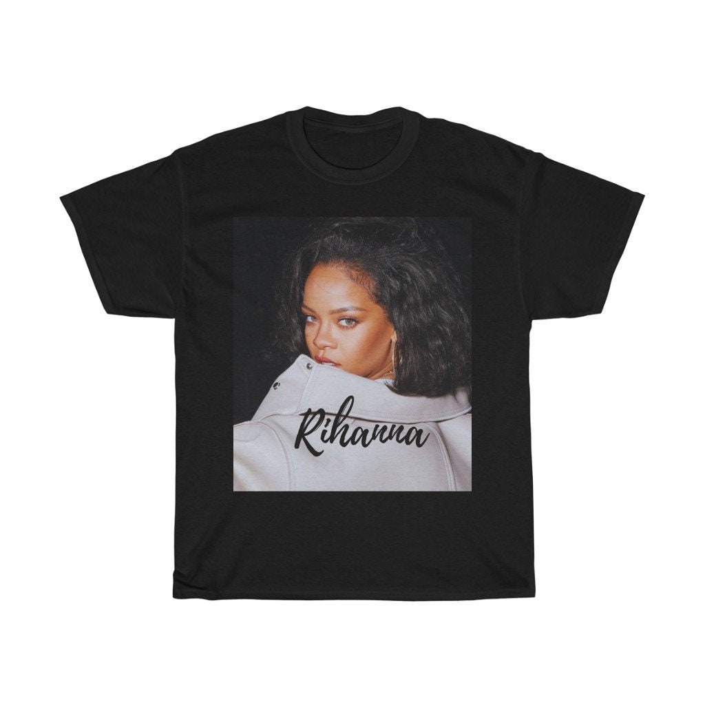 Discover Rihanna T-Shirt