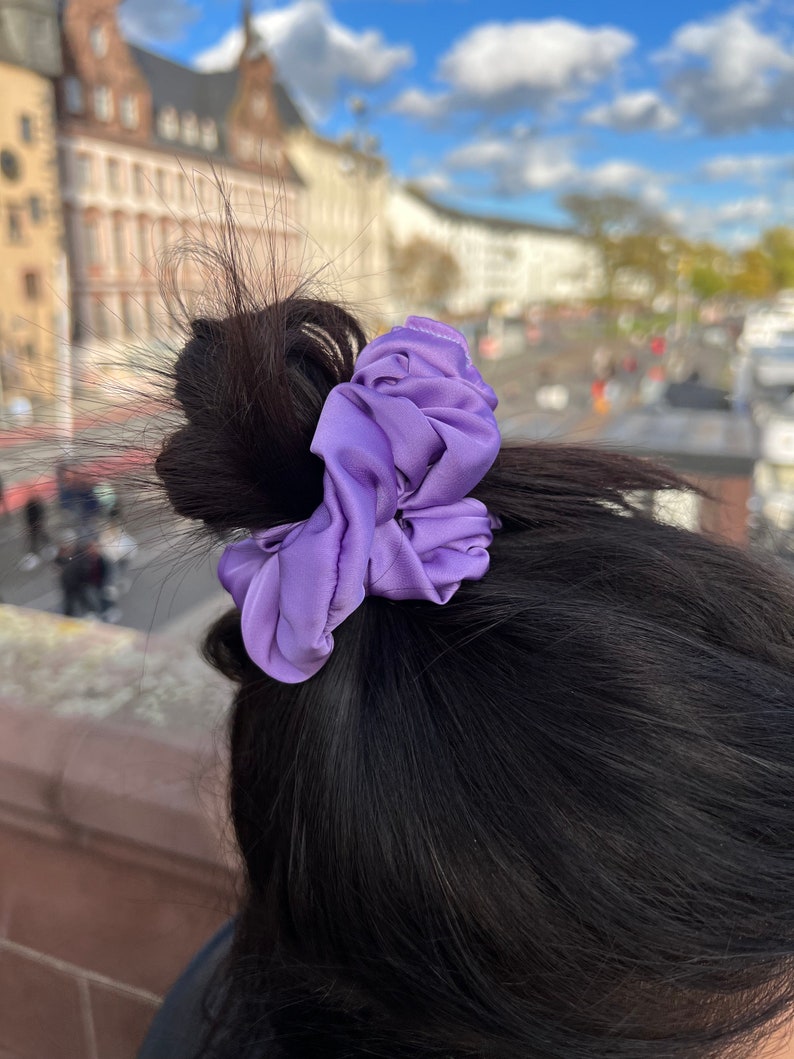 Eleganckie gumki dla kobiet, dodatki do włosów z satyny jedwabnej, scrunchie z satyny jedwabnej do włosów 9.Purple