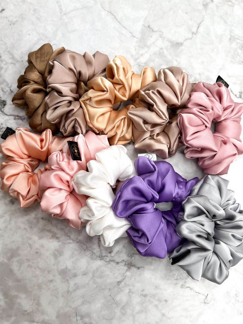 Eleganter scrunchies fur Frauen , Haarschmuck aus seide satin , Scrunchie seide satin fur Haare Bild 1