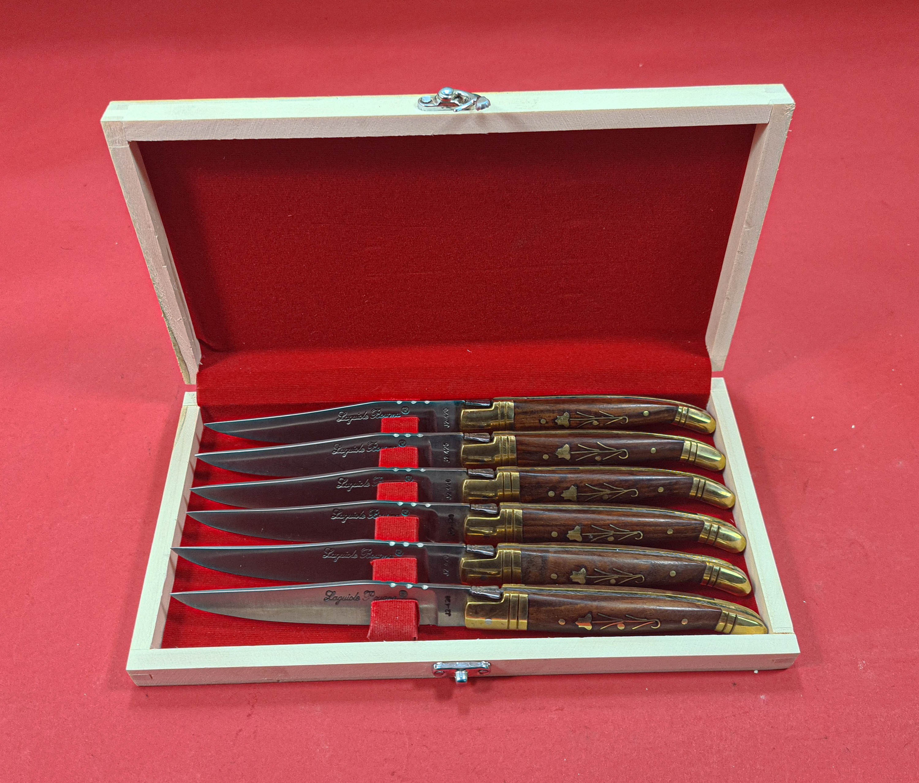 ANCIEN COUTEAU PLIANT Manche Corne R. Garcia Albacete EUR 40,00