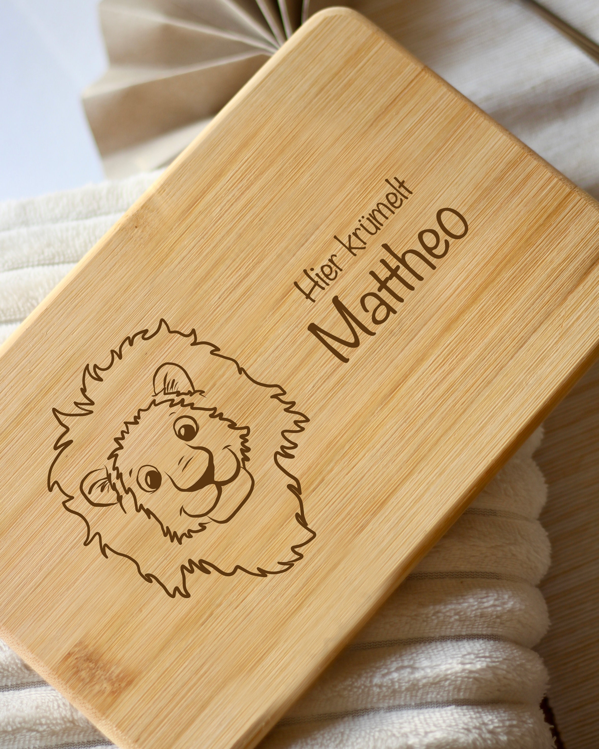 Sinnvolles Geschenk Für 5 Jährige Jungs Frühstücksbrett Löwe personalisiert, Geschenk für 3 Jährige Jungs