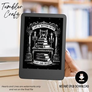 Könnte beinhalten: Schwarzweißillustration einer Katze, die auf einem Stapel Bücher sitzt, mit dem Text "Das Leben ist besser mit Katzen und Büchern".