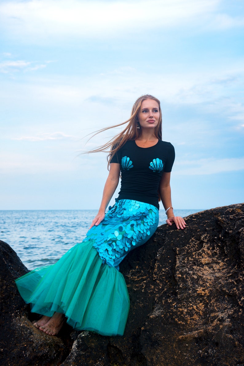 Sequin-adorned Mermaid Tail Skirt & Black Shell Tee: Turquoise Mermaid ...