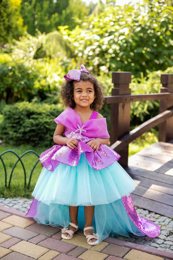 Abito Da Principessa Per Bambina Con Paillettes E Fiore, Maniche Corte, Tutù In Tulle, Colore Rosa Confetto, Taglia 5-6 Anni