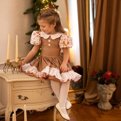christmas pageant dress Christmas Pageant Dress Rehear 56.59466 – Department 56 Retirements