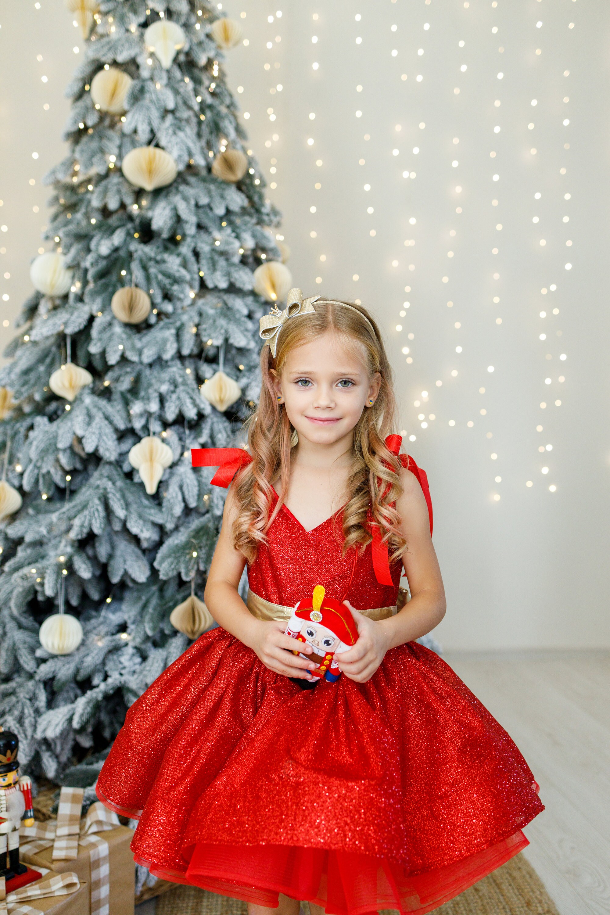 Buy Girls Sparkling Red Christmas Dress Perfect for Christmas and Winter  Festivies Holiday Season Wear Christmas Dress for Girls 1-9years Online in  India - Etsy