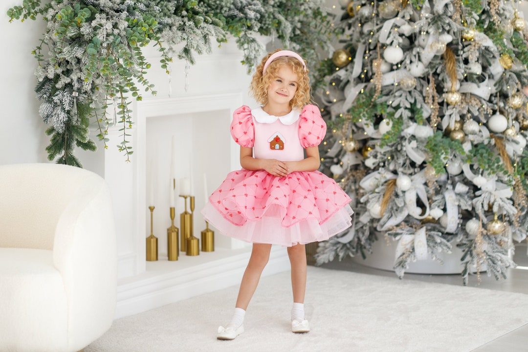 Pink Christmas Outfit 