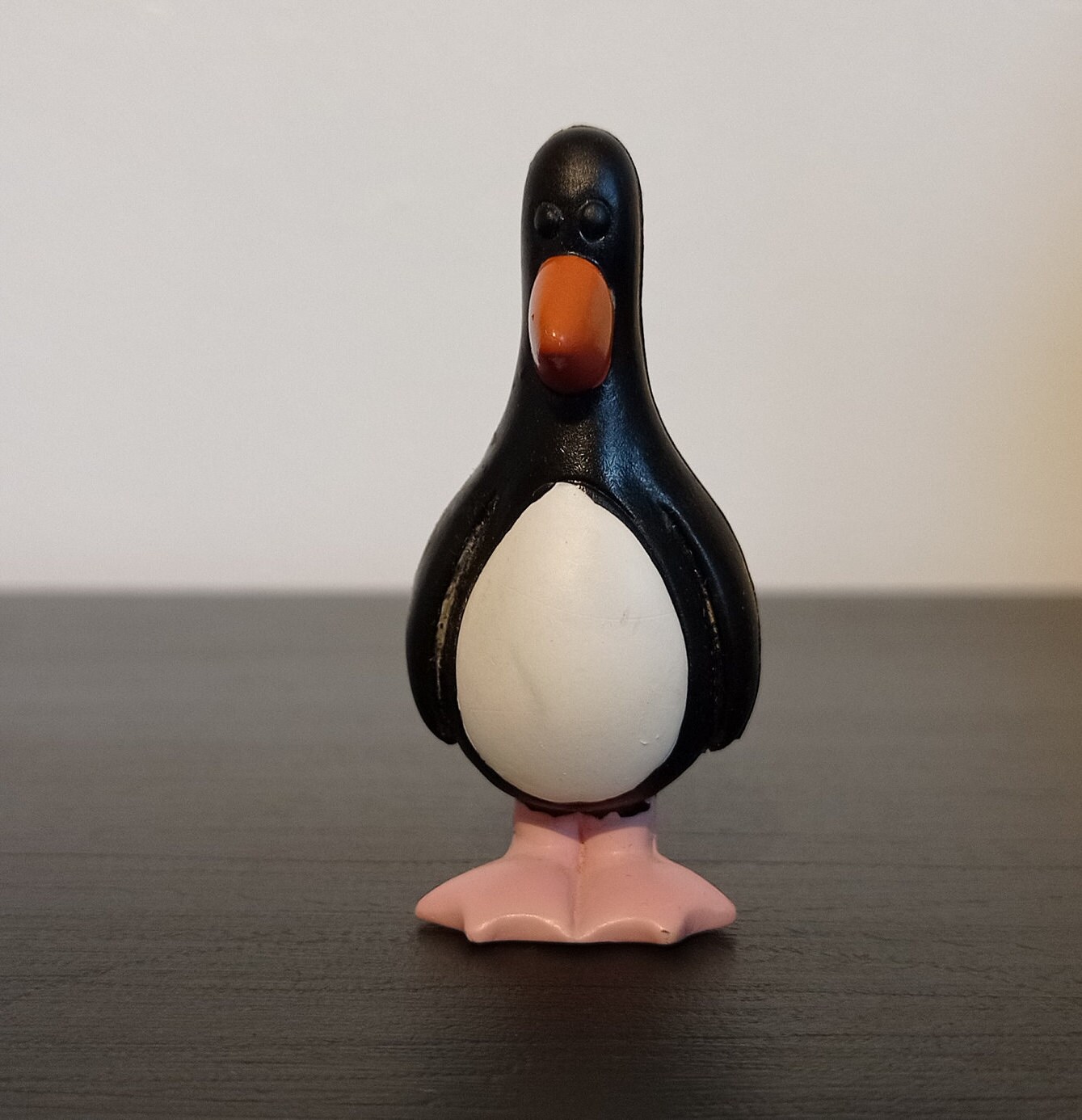 Feathers McGraw | Shop Wallace & Gromit Toys at Plaza Japan